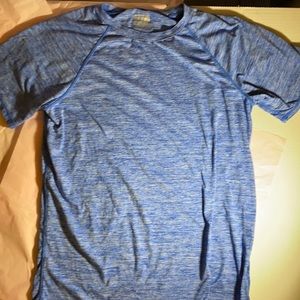 32*Cool sports shirt 18/20 XL